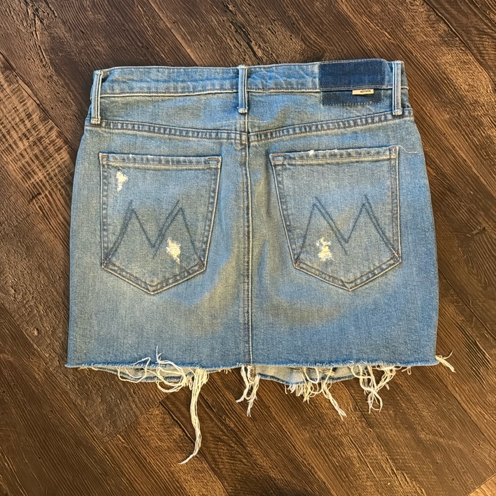 EUC Mother denim skirt